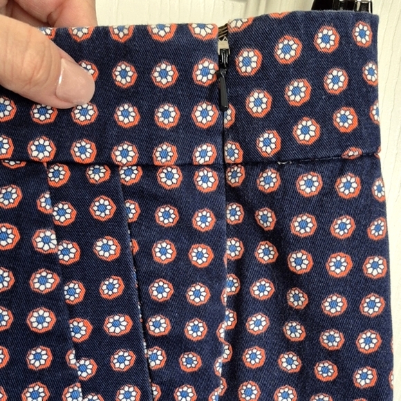 J. Crew Navy Blue Floral Boho‎ Paisley Cotton Shorts Womens 8 - Picture 6 of 16